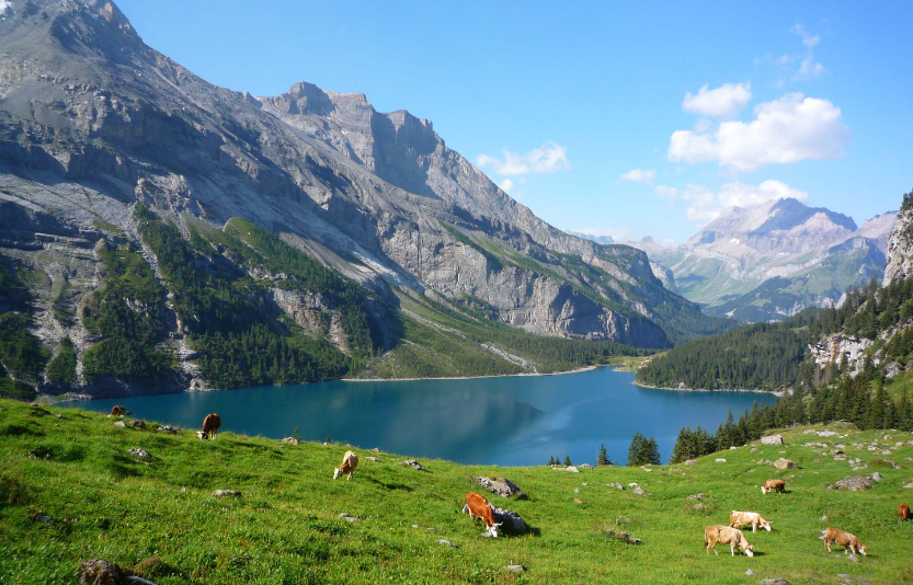 Оешінензее хайк до найкрасивішого озера Швейцарії